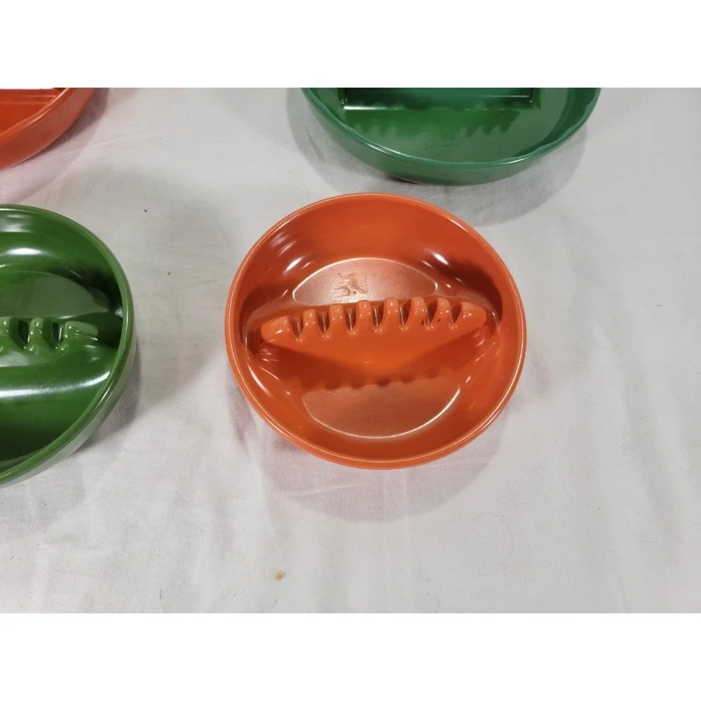 USA‎ Vtg GES Melmac 4 NOS Green Orange Ashtrays 7.5